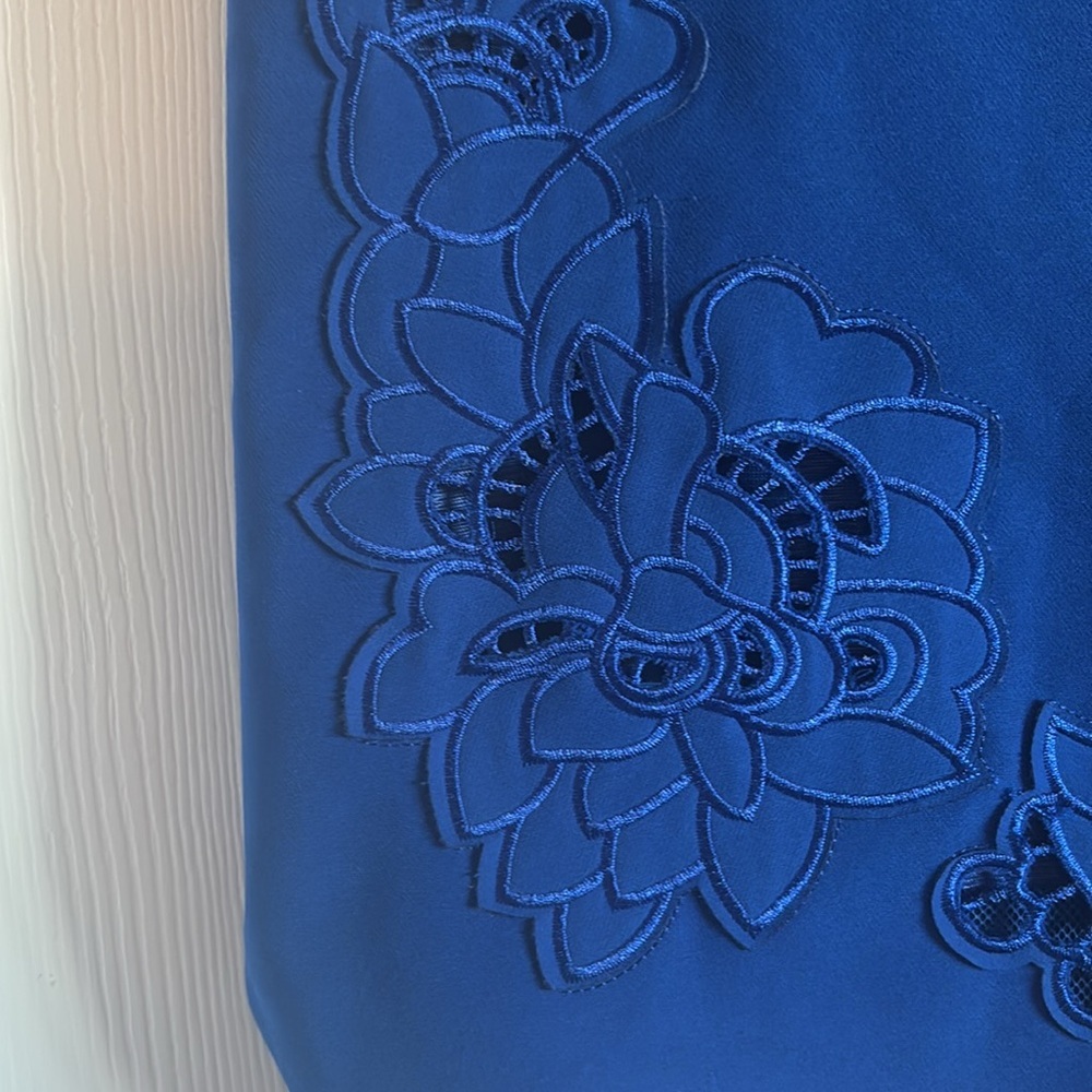 Blue mini dress - Picture 2 of 4